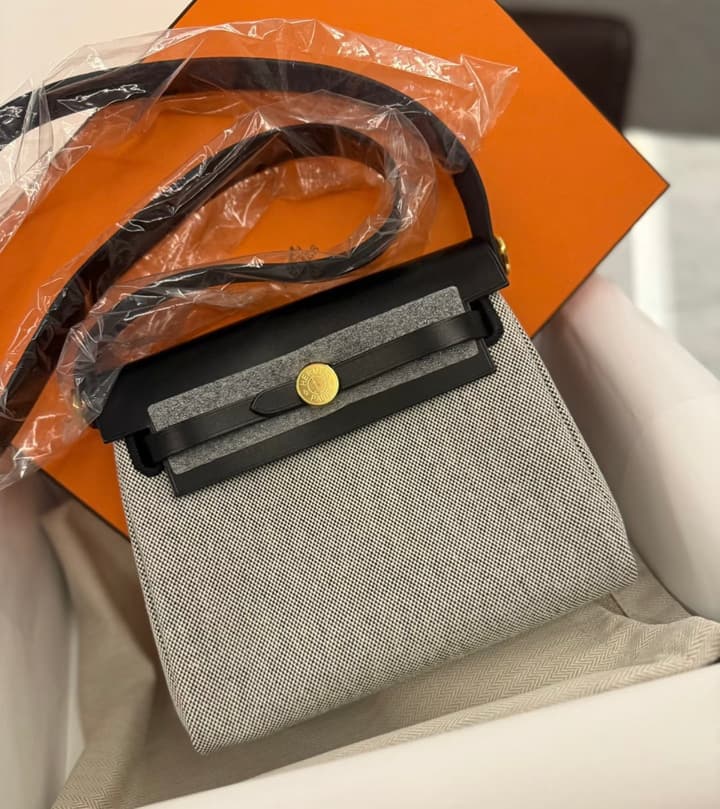 Hermès Mini Herbag 20 – Panda Woven Canvas