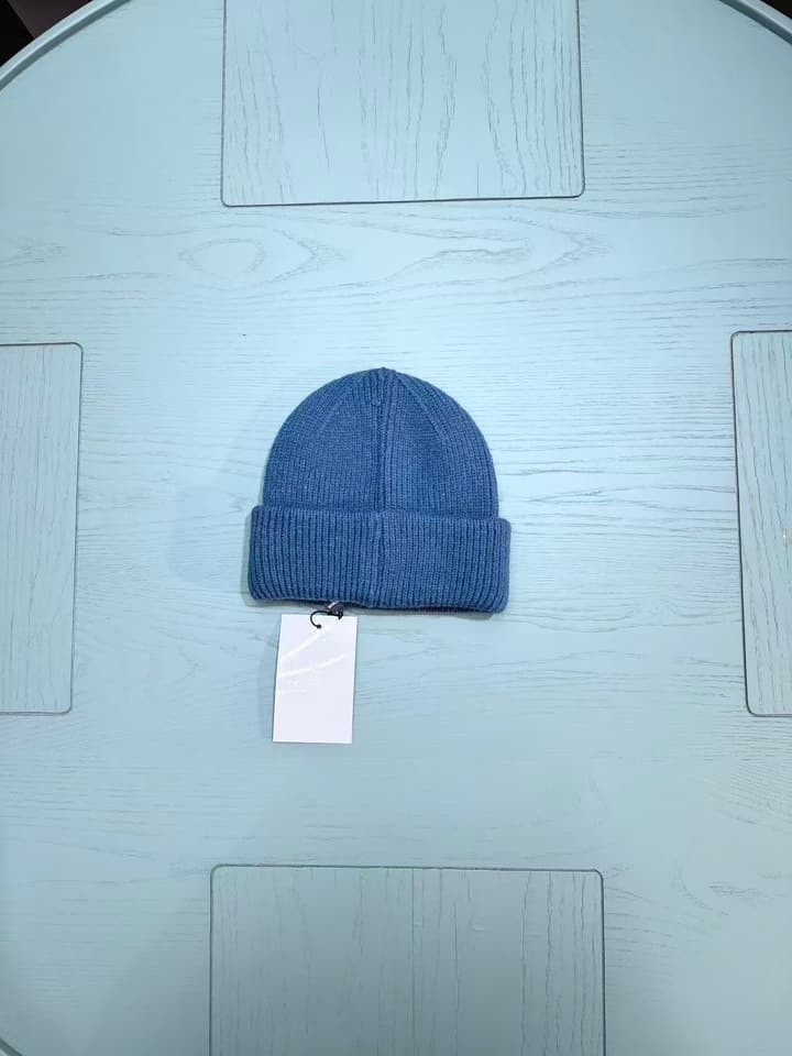 Moncler Classic Jacquard Knit Beanie – Kids Collection – 25FW in Classic Black Beanie