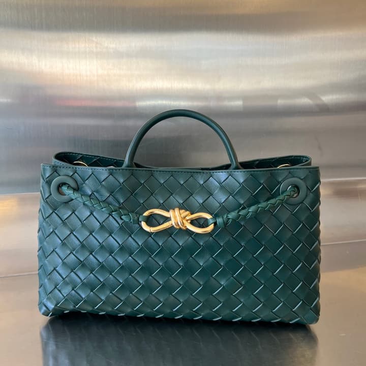 Bottega Veneta Andiamo Handbag in Charcoal Grey