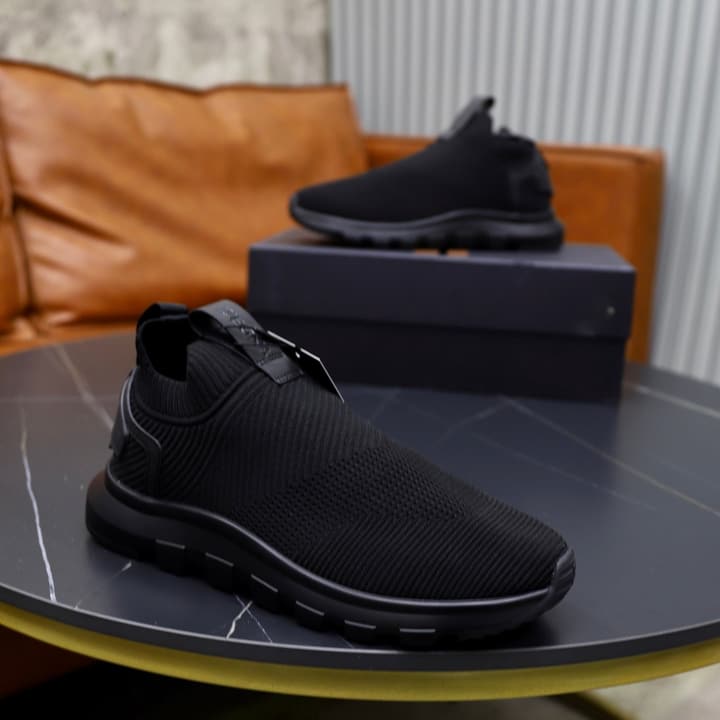 Zegna Cashmere Flyknit Sneakers in Navy Blue