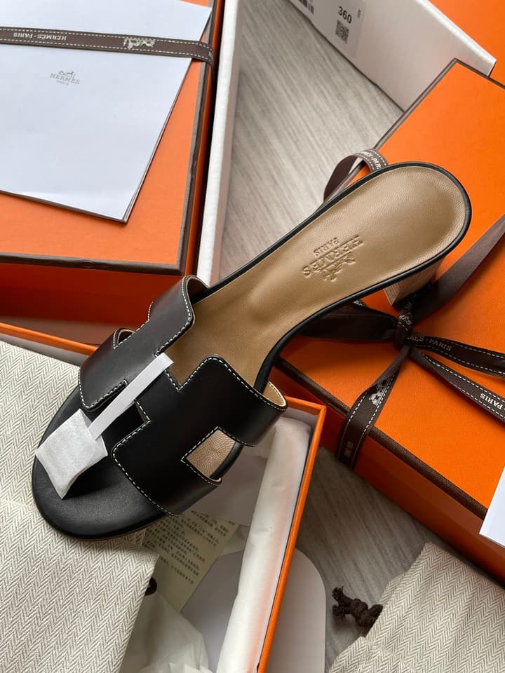 Hermès Classic H Heeled Sandals
