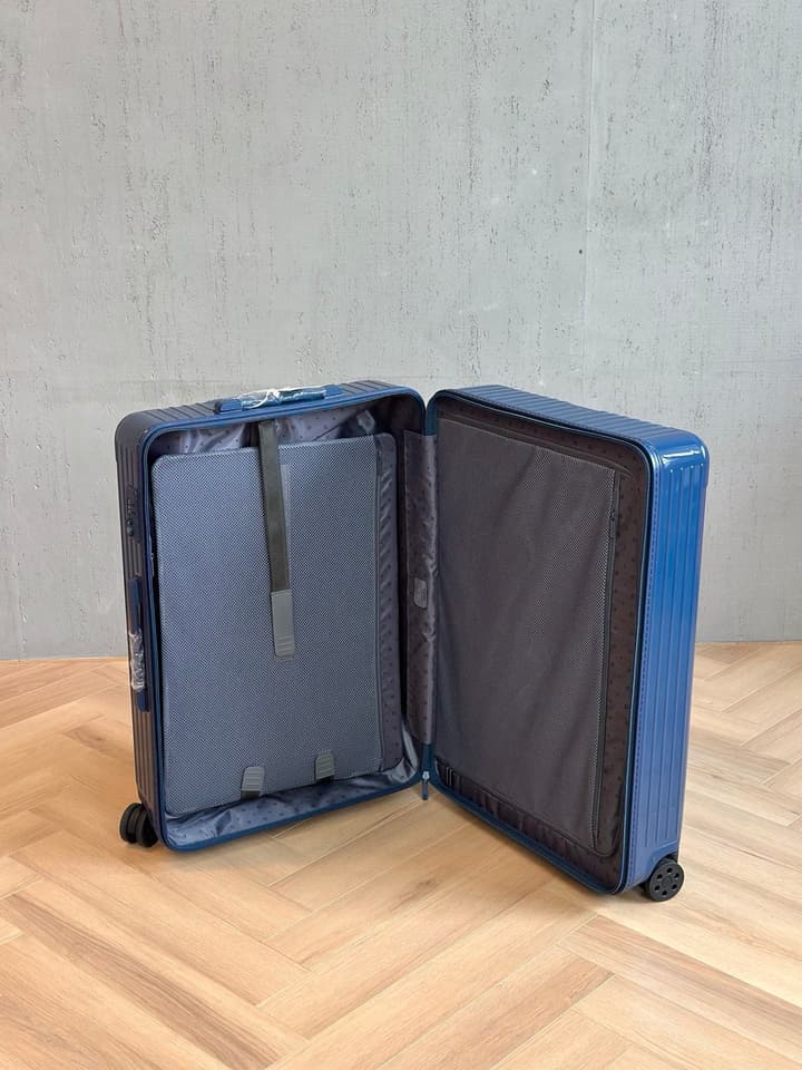 RIMOWA Internal Storage Organizer Set in Black