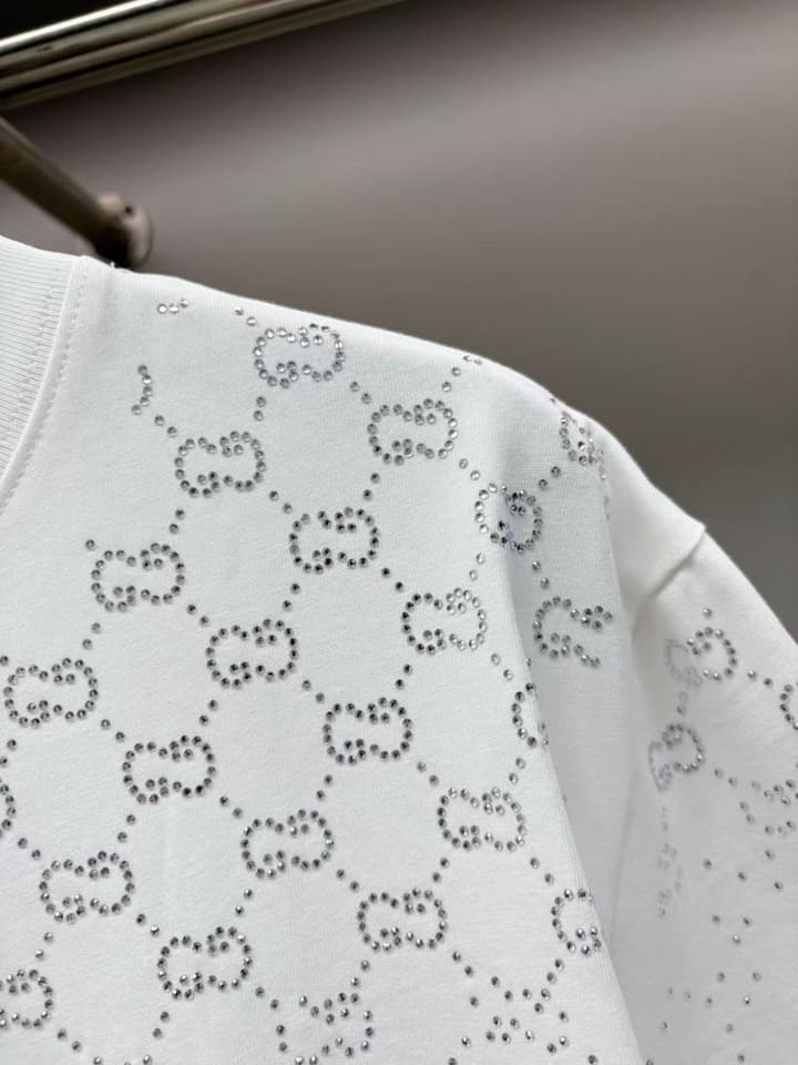 Gucci Crystal-Embellished Cotton T-Shirt – Spring/Summer Collection in Classic Black