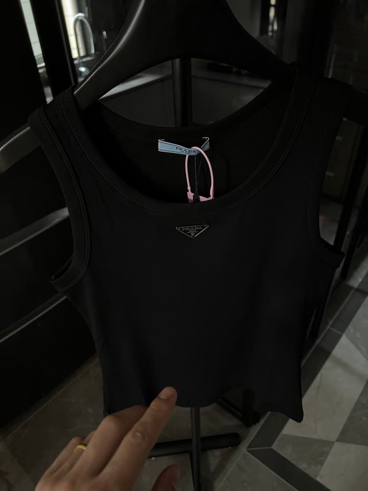 Prada Metal Triangle Logo Ribbed Tank Top – 25SS in Black
