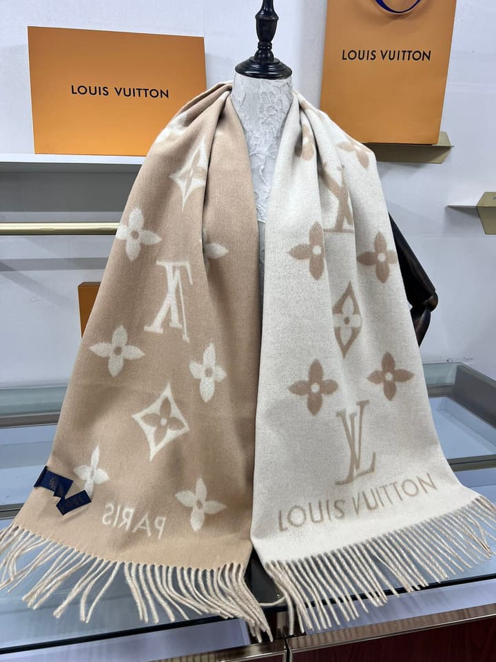 Louis Vuitton Reykjavik Cashmere Scarf