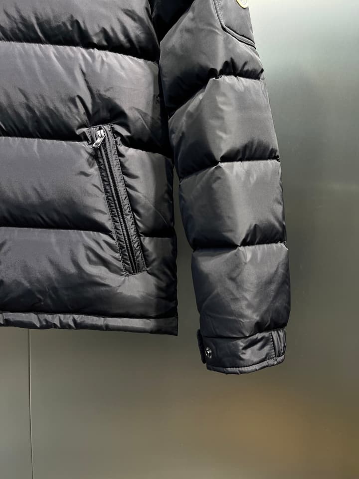 Moncler Maya Matte Down Jacket – Autumn/Winter Collection in Black