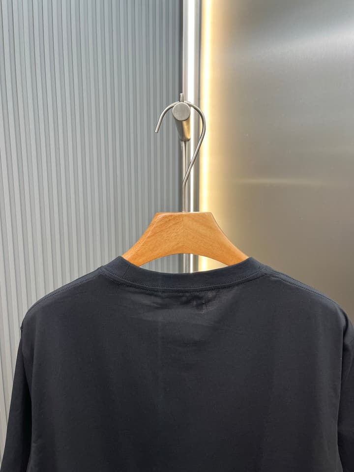 Loewe Double Vine Embroidered Crewneck T-Shirt in Black