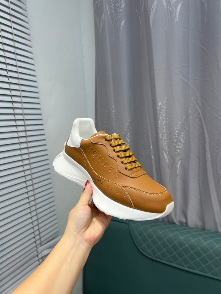 Alexander McQueen White Silk Leather Platform Sneakers in Black