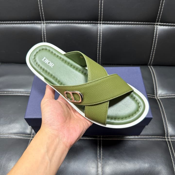 Dior Men's Pebbled Leather and Suede Slides – Spring/Summer Collection 2025 in Black Pebbled Leather Cross Strap