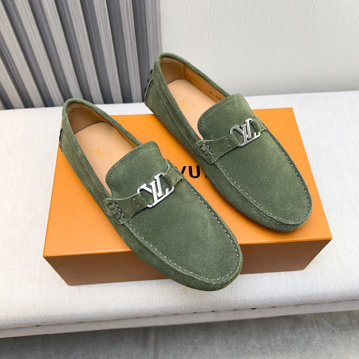 Louis Vuitton Pebbled Leather Driving Shoes in Black Smooth Leather