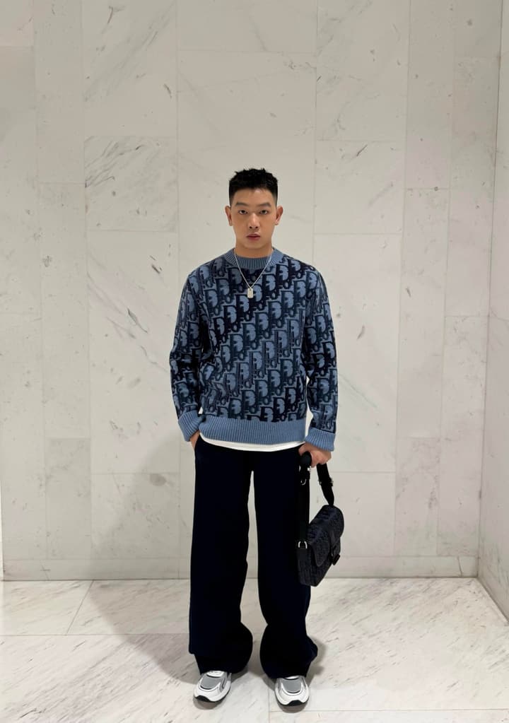 Dior Oblique Jacquard Wool Crewneck Sweater – 2026SS in Navy Oblique With Light Blue Trim