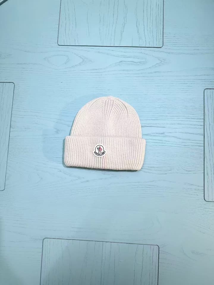 Moncler Classic Jacquard Knit Beanie – Kids Collection – 25FW in Classic Black Beanie
