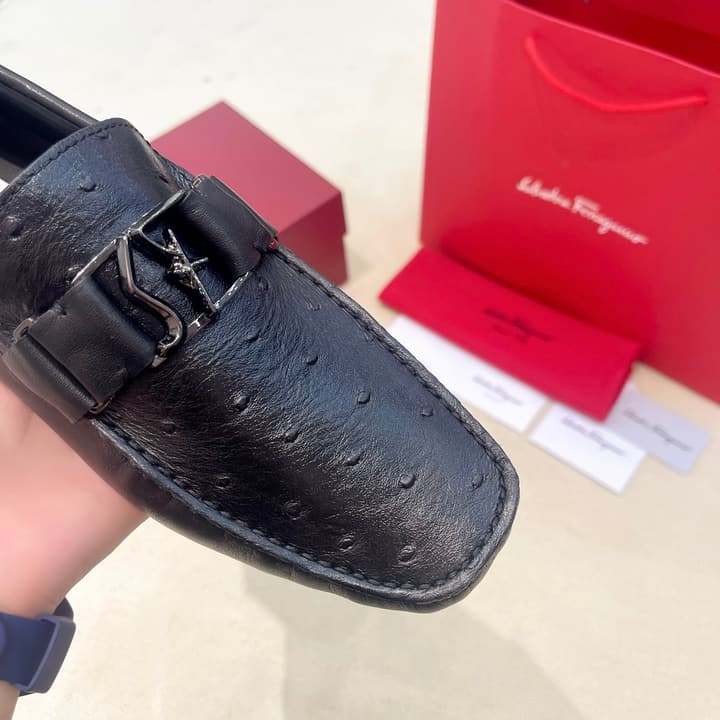 Ferragamo Men's Driving Loafers in Dark Navy Classic Loafer