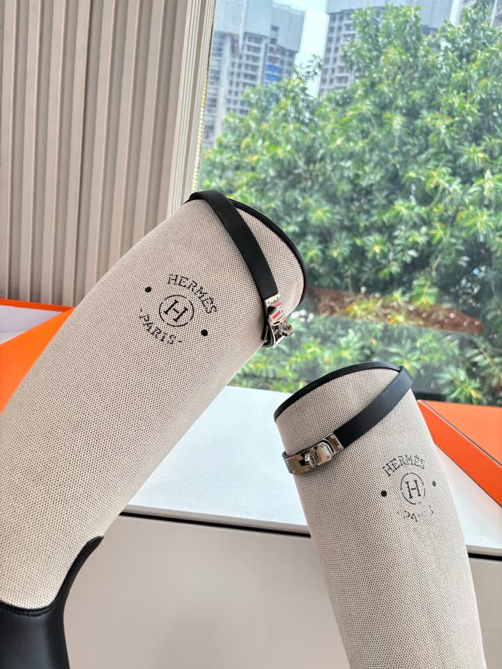 Hermès Classic Riding Boots – 2025 Autumn/Winter Collection