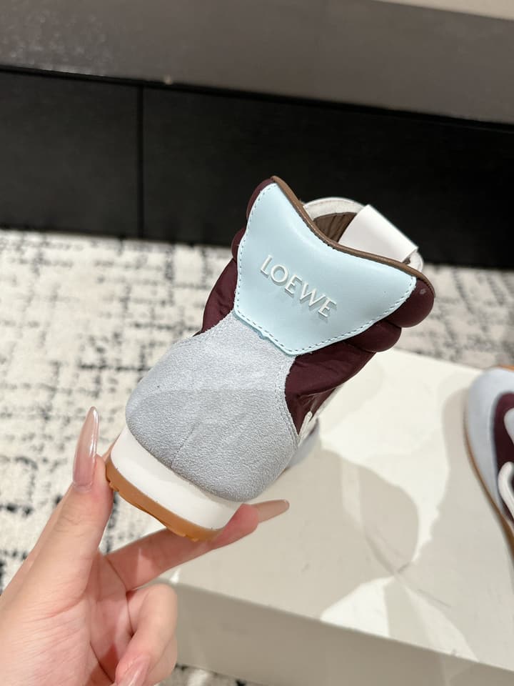 Loewe Flow Runner 2.0 Runway Sneakers – 25SS in All White With Gum Sole