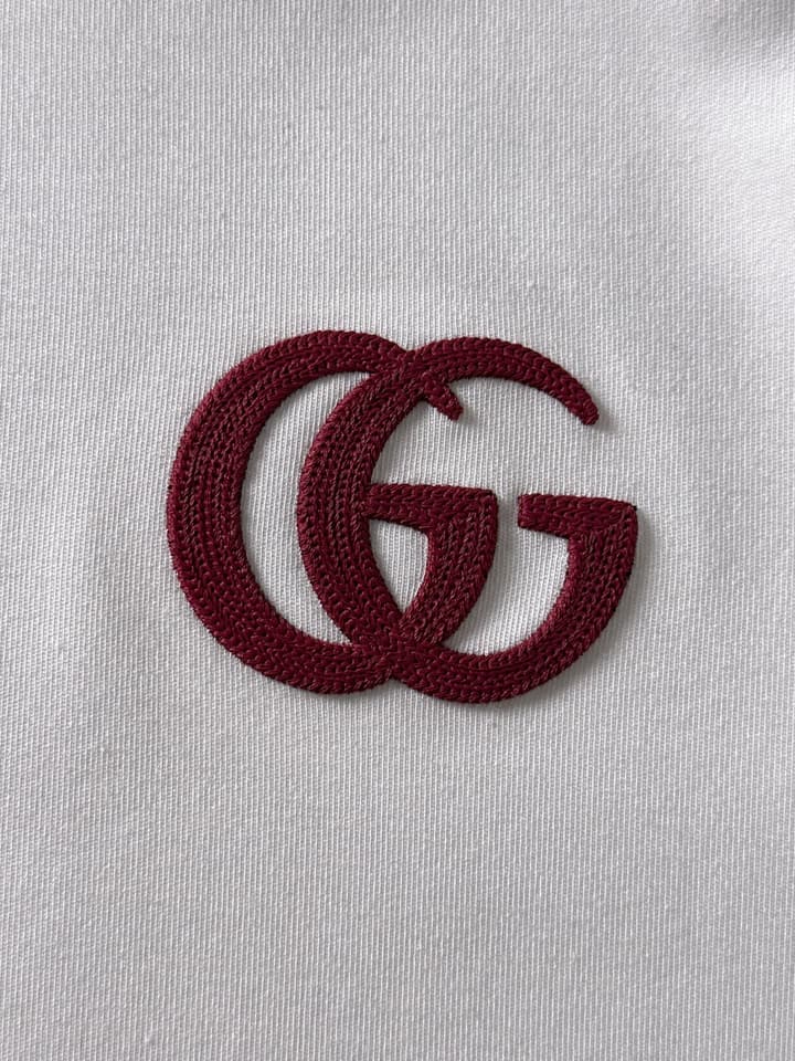 Gucci Long Sleeve T-Shirt – 2025FW in Black With Light Logo