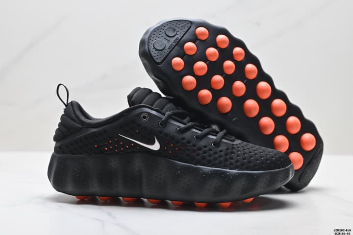 Nike Mind 002 Technology Training Shoes in Black