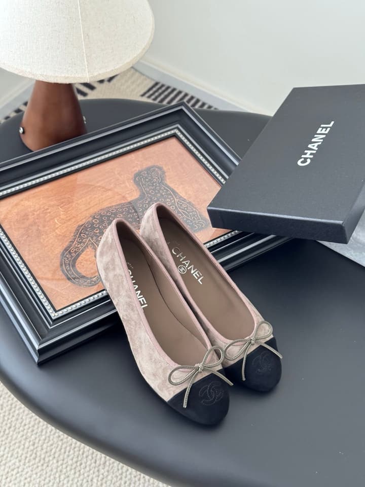 Chanel Classic Round Toe Ballet Flats in Dusty Rose With Bow
