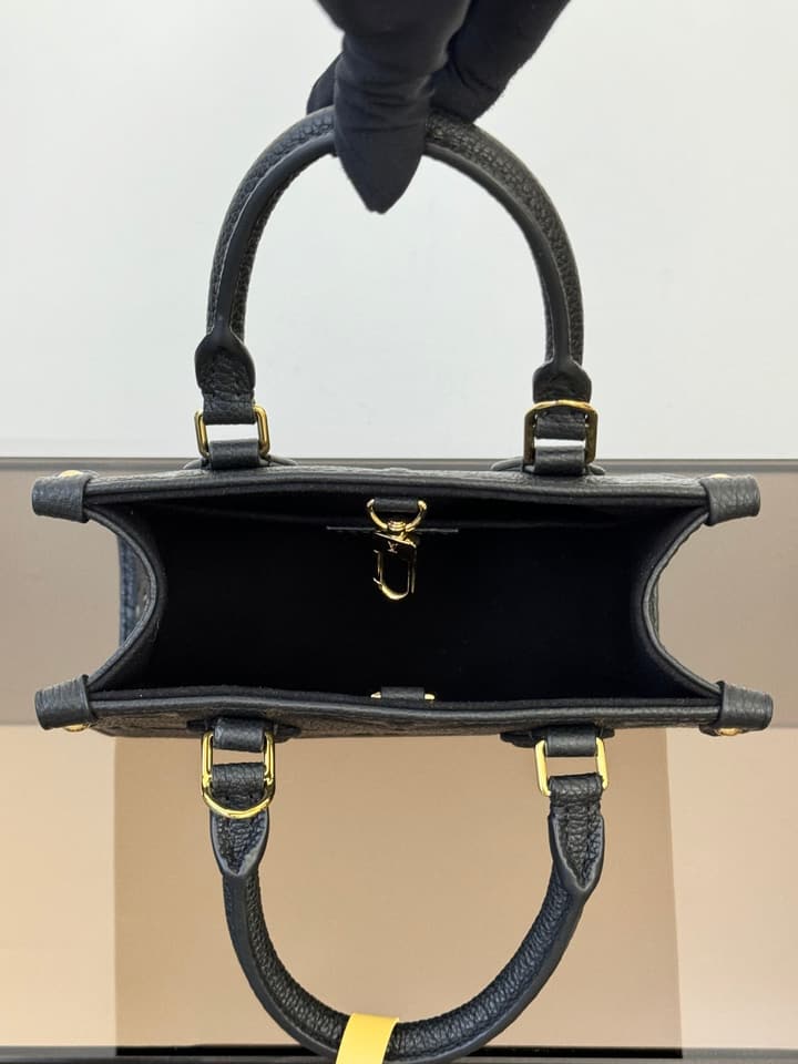 Louis Vuitton OnTheGo BB Handbag in Black Monogram