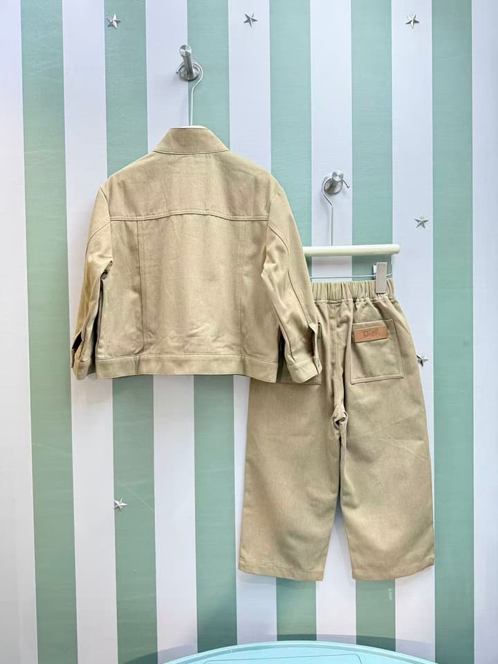 Dior Kids Two-Piece Outfit Set – Kids Collection – 2025SS in Light Tan Set