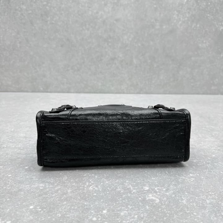 Balenciaga Le City Mini Bag – Oil-Waxed Black in Oil Wax Black