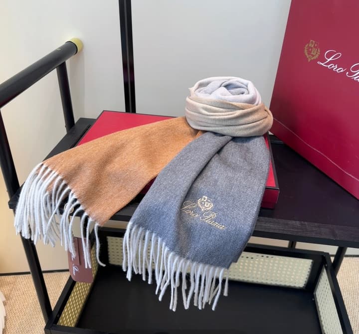 Loro Piana Plaid Wool Scarf in Beige/dusty Blue