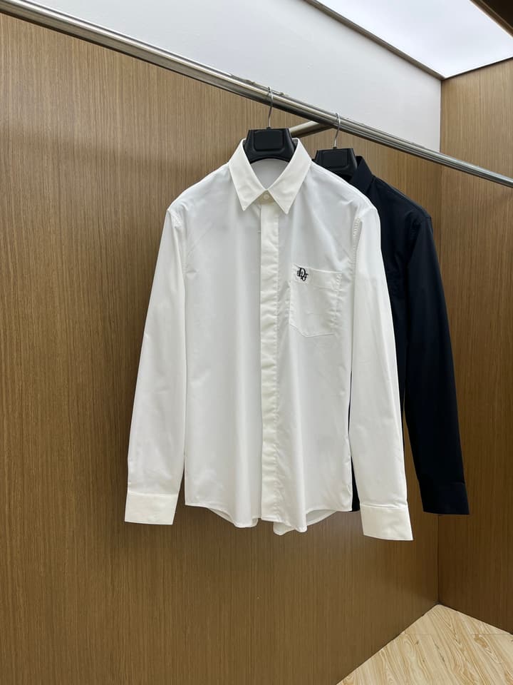 Dior Minimalist Long-Sleeve Cotton Shirt – Spring/Summer Collection