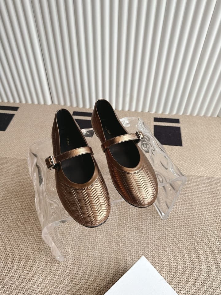 The Row Canal Minimalist Round-Toe Ballet Flats – 2025 Autumn/Winter Collection in Matte Black