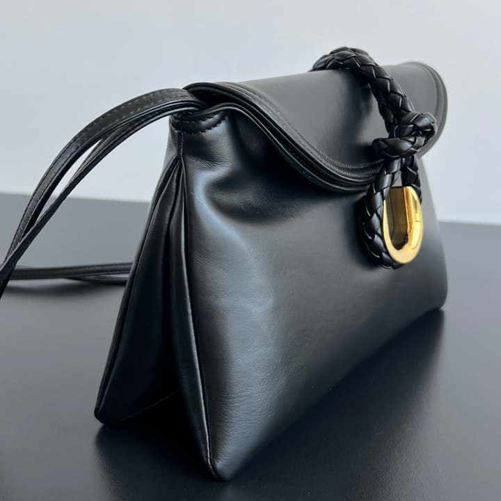 Bottega Veneta Small Liberta Handbag – 24FW in Classic Black