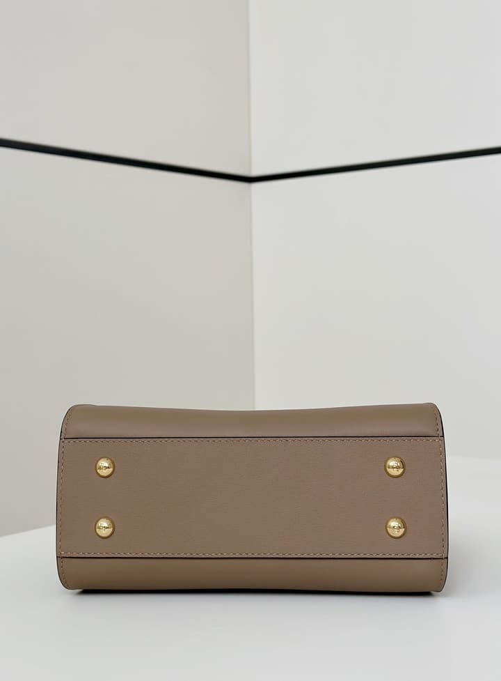 Fendi Peekaboo Classic Handbag in Classic Taupe Leather