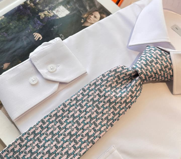 Hermès Men's Printed Silk Tie Series in Light Aqua Patterned