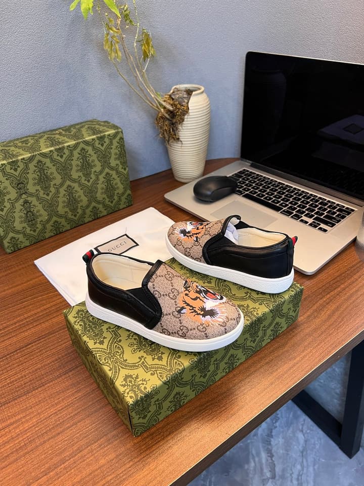 Gucci Kids Sheepskin-Lined Sneakers – Kids Collection