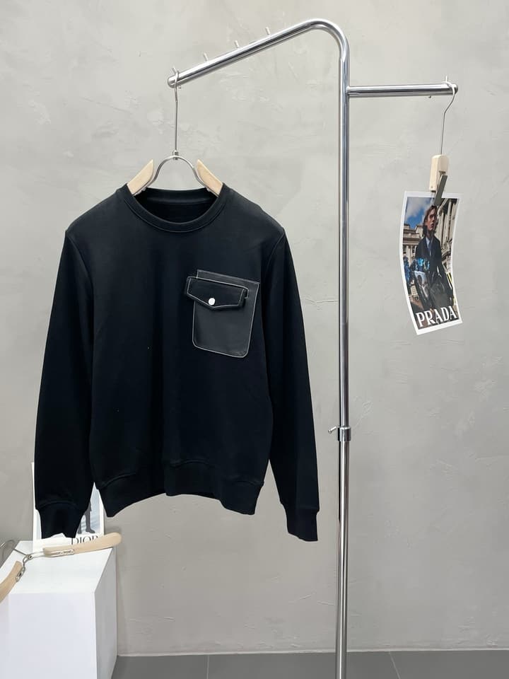 Hermès Men's Premium Casual Sweatshirt in Dark Grey/black With Flap Pocket