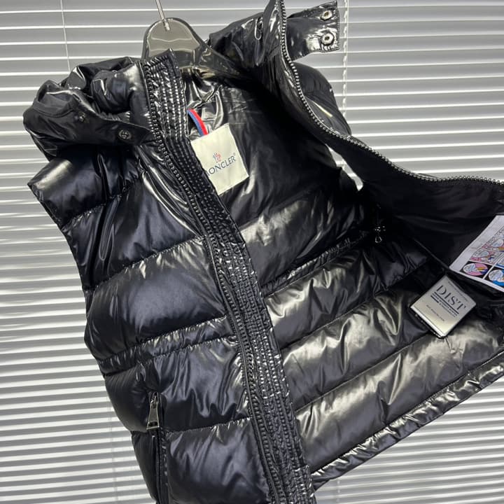 Moncler Ania Fitted Down Vest – Kids Collection – 2025 in Black