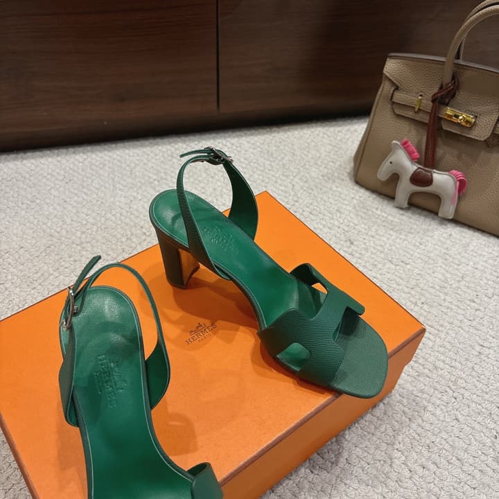 Hermès Eremite 80 Heeled Sandals in Blush Pink