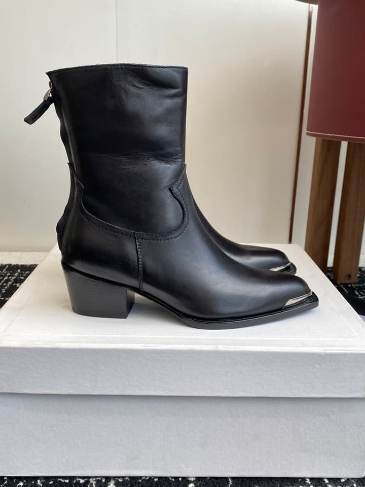 Celine Retro Chunky Chelsea Ankle Boots – 25SS in Classic Brown Suede