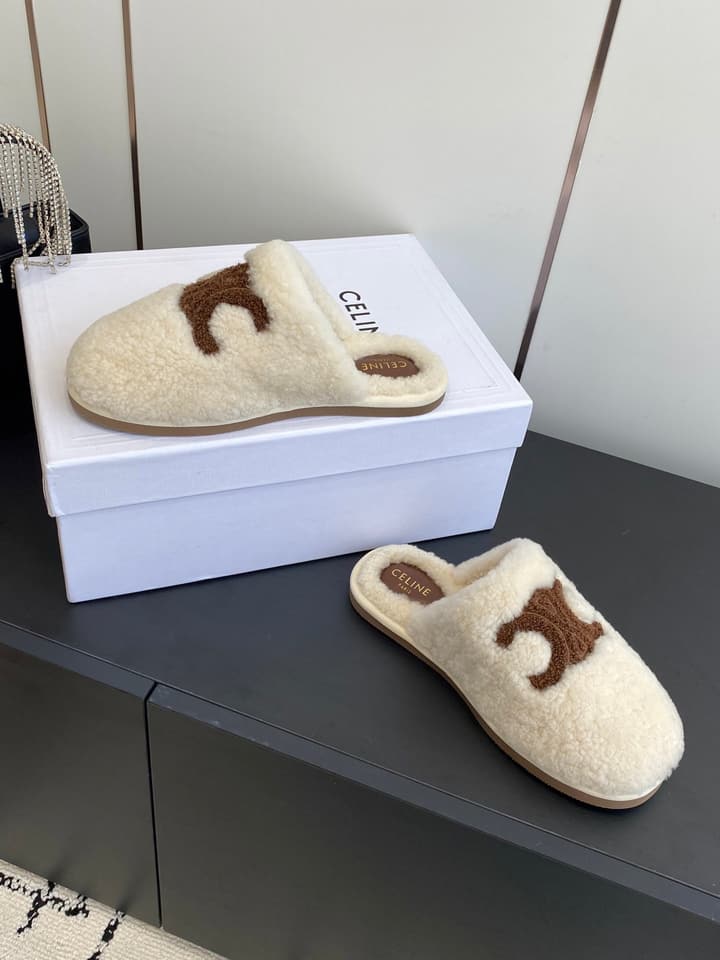 Celine Triomphe Wool Slippers – Autumn/Winter Collection in Beige