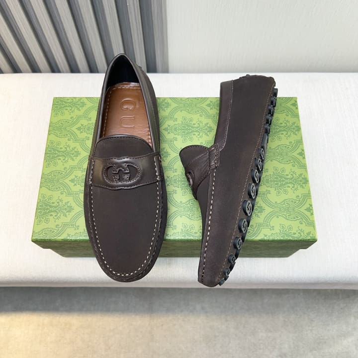 Gucci Premium Leather Loafers in Black Embossed Leather