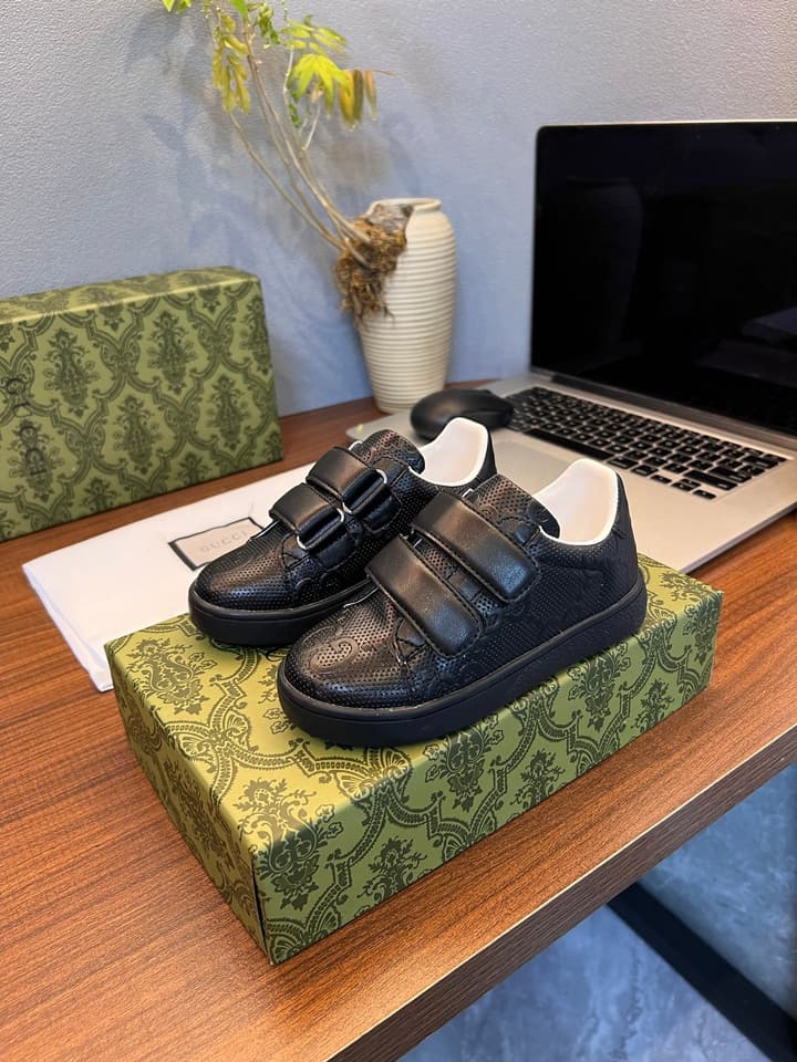 Gucci Kids Sheepskin-Lined Sneakers – Kids Collection