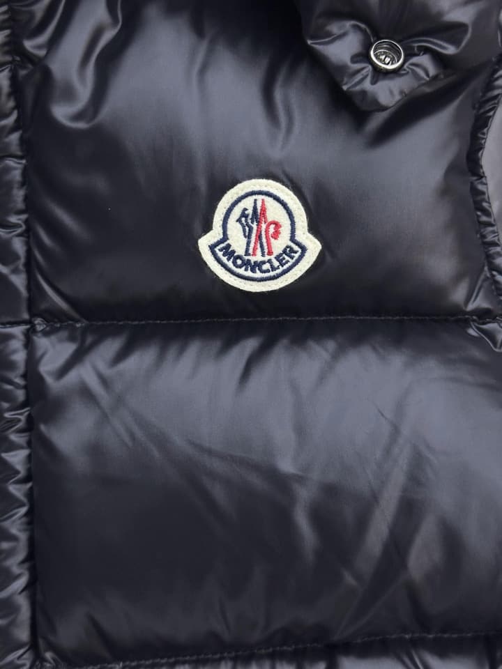 Moncler Bormes Quilted Hooded Down Vest