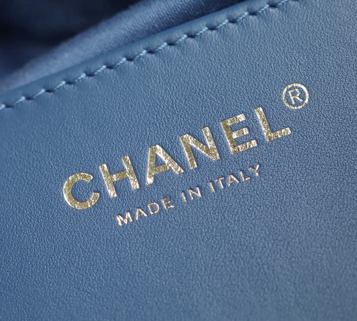 Chanel 26P Mini 25 Denim Handbag – Spring/Summer Collection – 26P