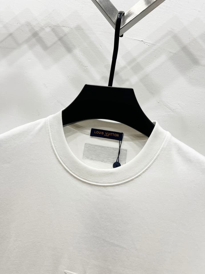 Louis Vuitton Classic Logo Silicone Embossed T-Shirt – 25SS in Black