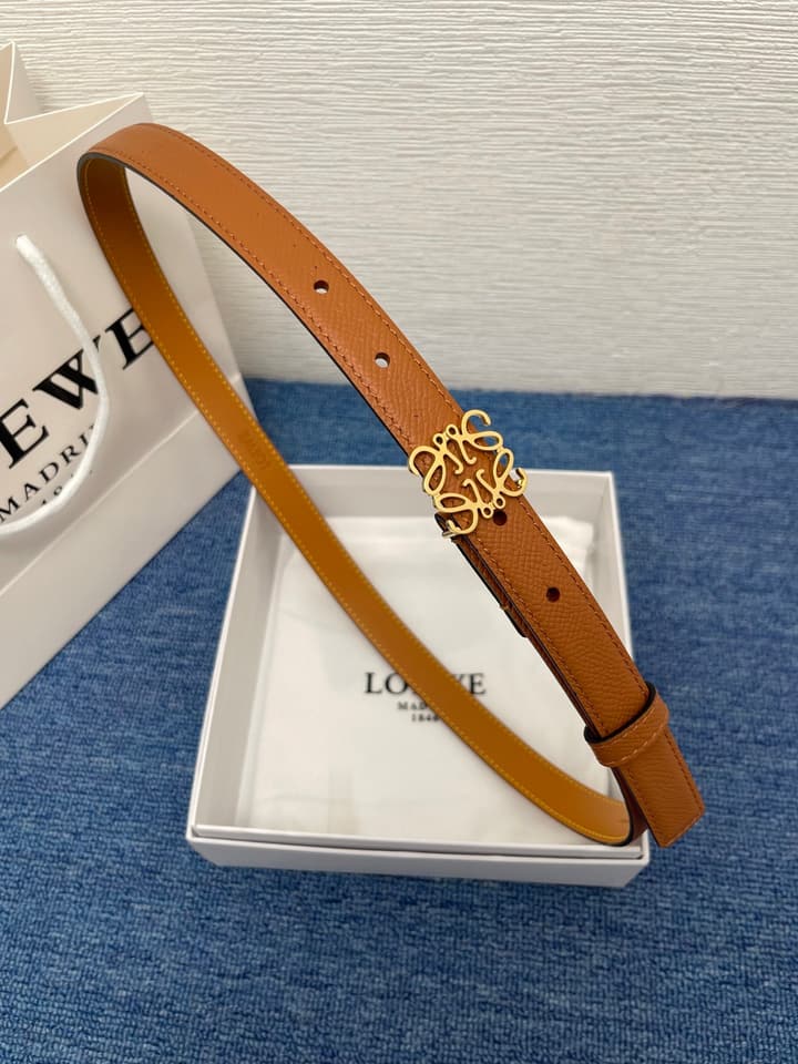Loewe Calfskin Leather Belt in Black With Gold Buckle