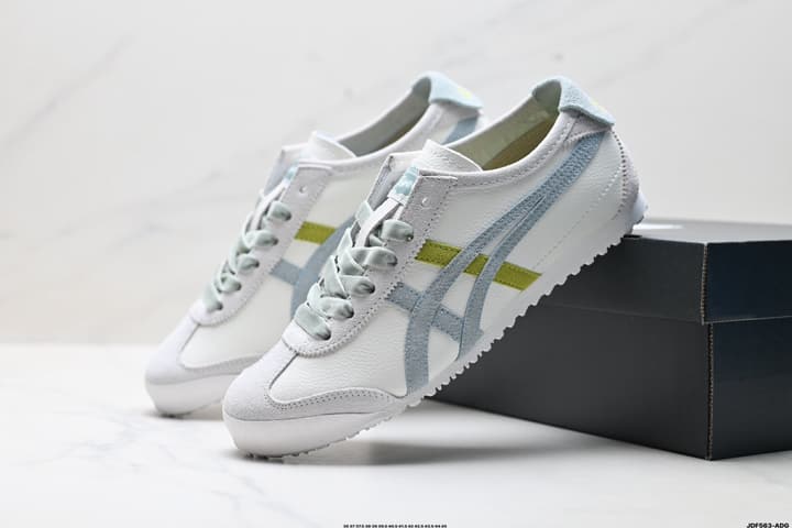 Onitsuka Tiger Mexico 66 NIPPON MADE Sneakers in Cream With Gold And Orange Stripes