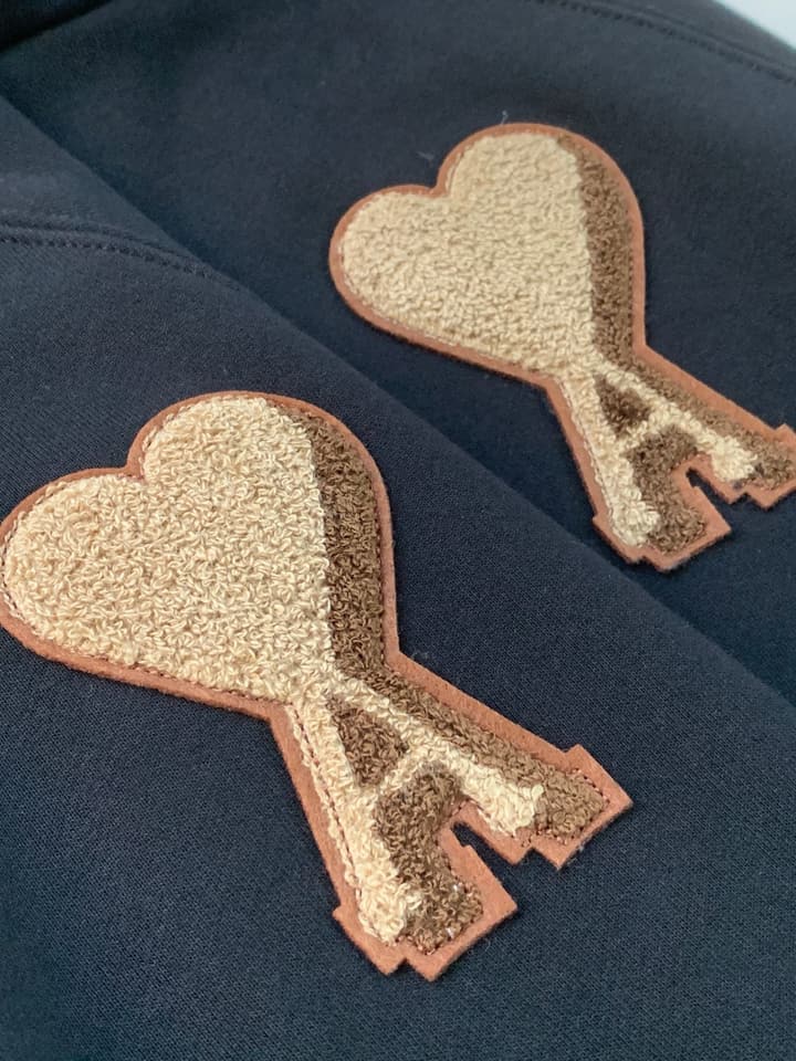 AMI Paris Heart Logo Embroidered Hoodie – 25SS in Black Crewneck