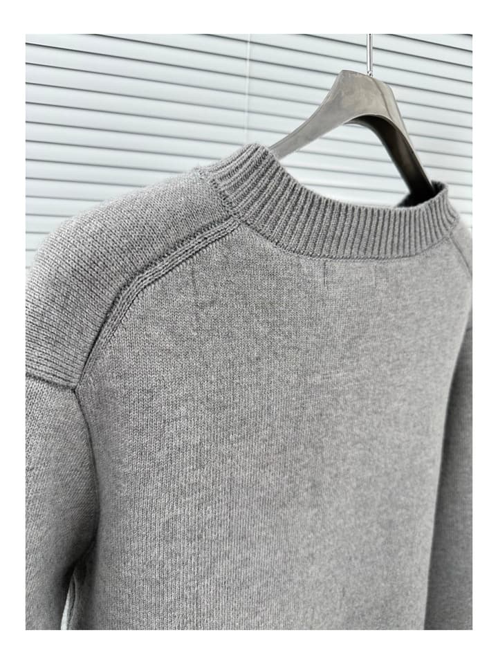 Miu Miu Logo Patch Wool Blend Cardigan – 25FW