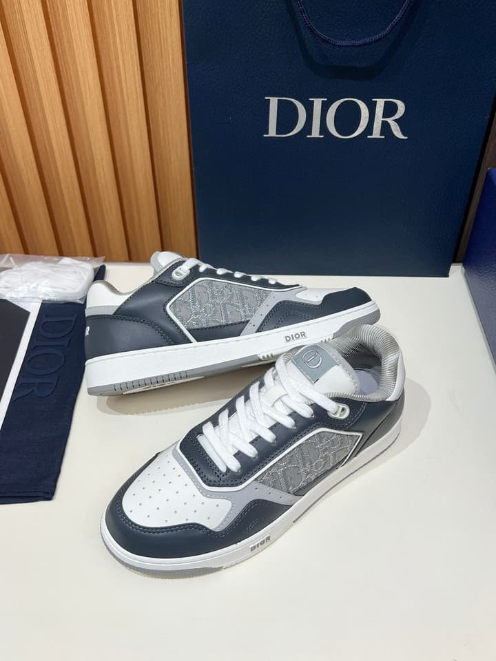 Dior B27 Unisex Sneakers – 2025 Collection in Black And Khaki Oblique