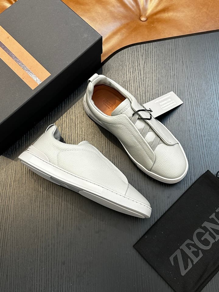Zegna Triple Stitch™ Low-Top Sneakers in Leather Off-white