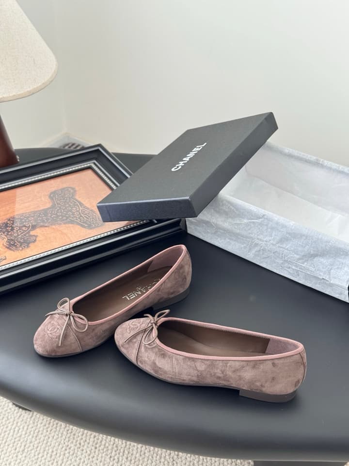 Chanel Classic Round Toe Ballet Flats in Dusty Rose With Bow