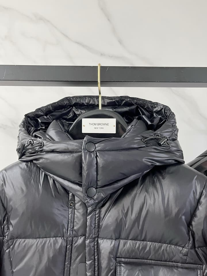 Moncler Men's Fashion Hooded Down Jacket – 25FW in Black Hooded Puffer